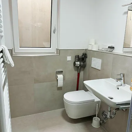 Emma Gardencity Basement Flat Munich