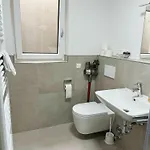Emma Gardencity Basement Flat מינכן
