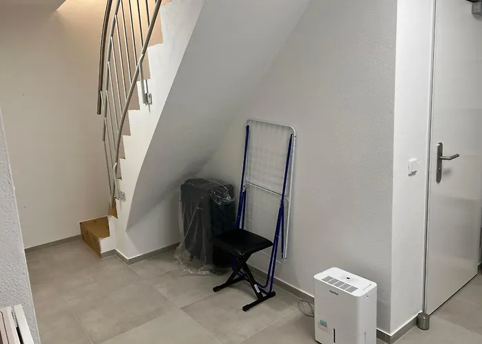 Emma Gardencity Basement Flat アパート ミュンヘン